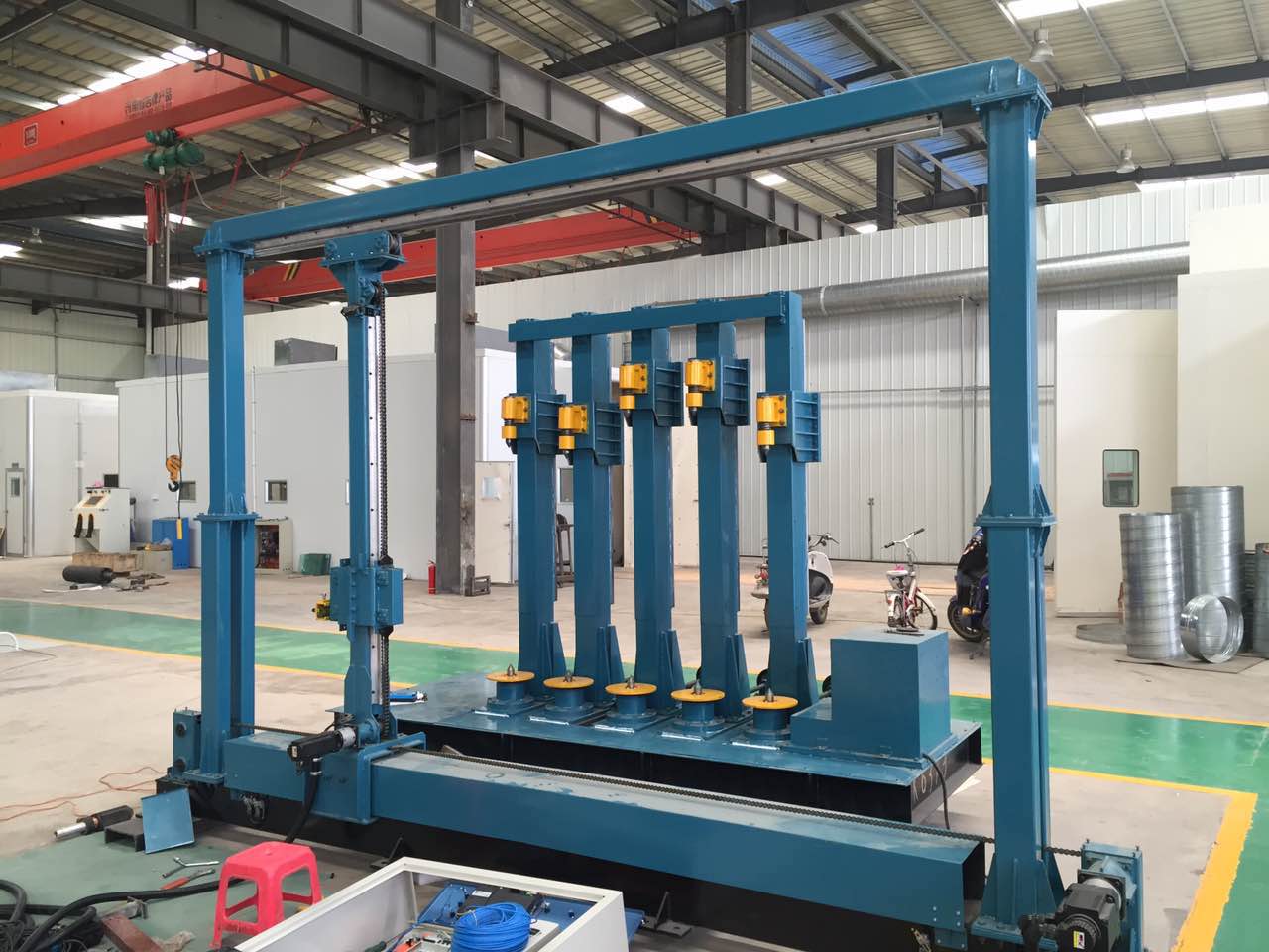 超音速噴(pēn)塗液壓支架多(duō)工位轉台 超音速噴塗液壓支架多工位轉台